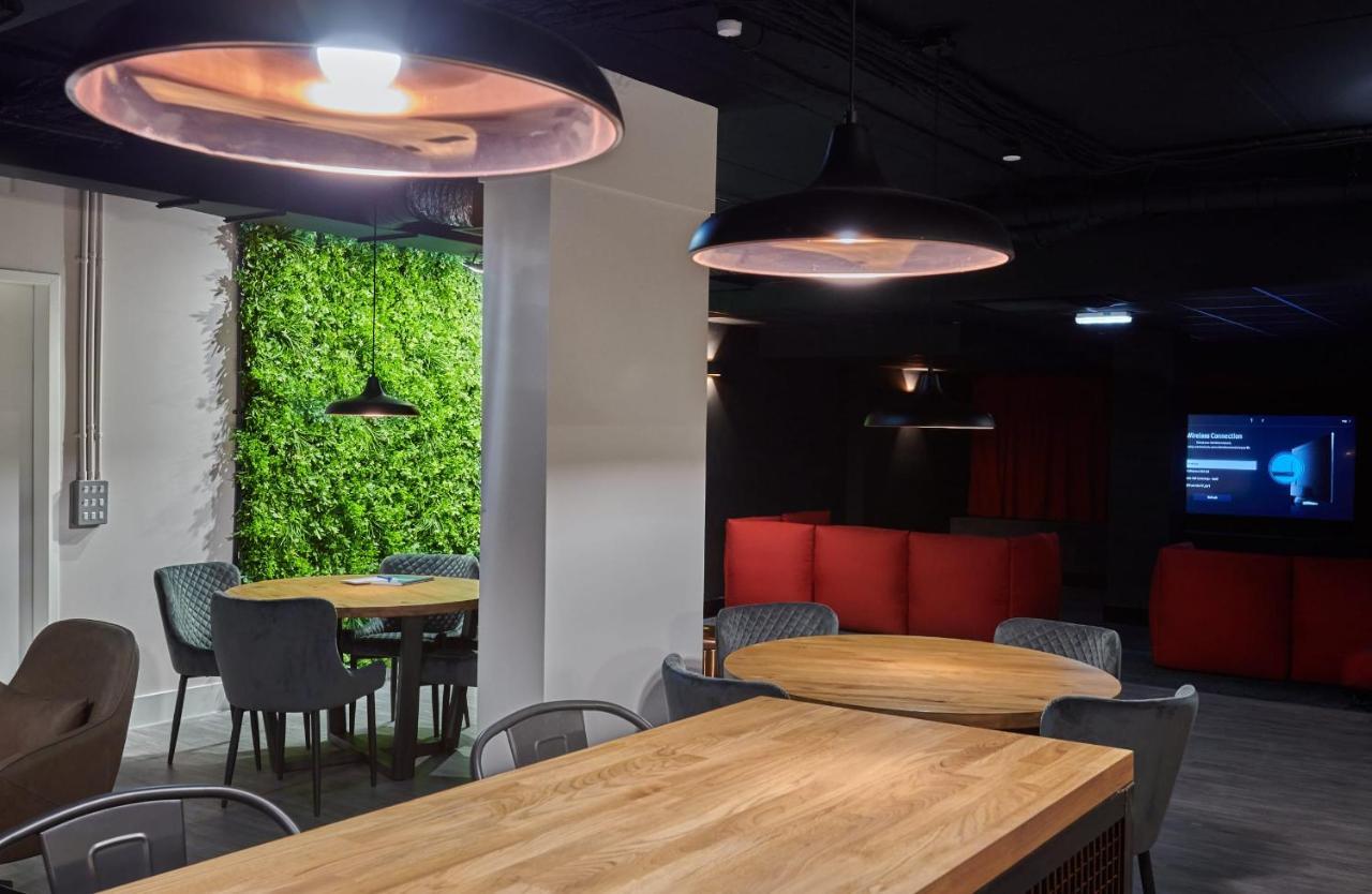 Zeni Ensuite, Cambridge CBG Екстериор снимка